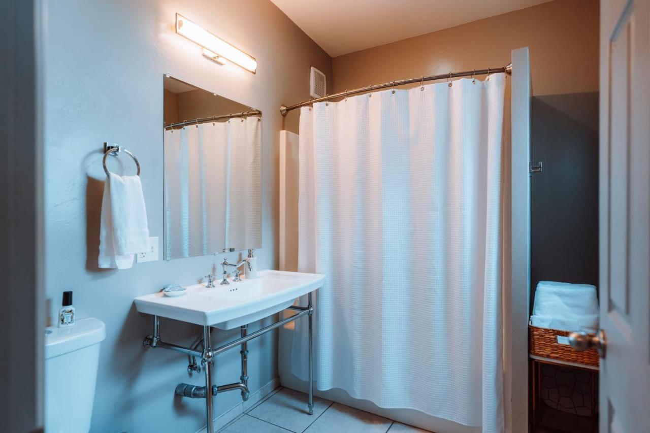 Swank House- Downtown Suite-Pet Friendly แอชแลนด์ ภายนอก รูปภาพ
